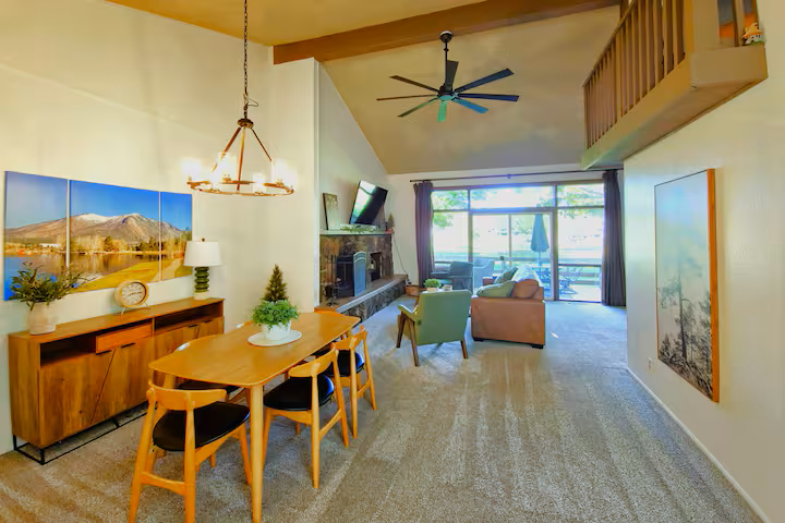 2747 N Fairview Dr #1 - Photo 4 of 35