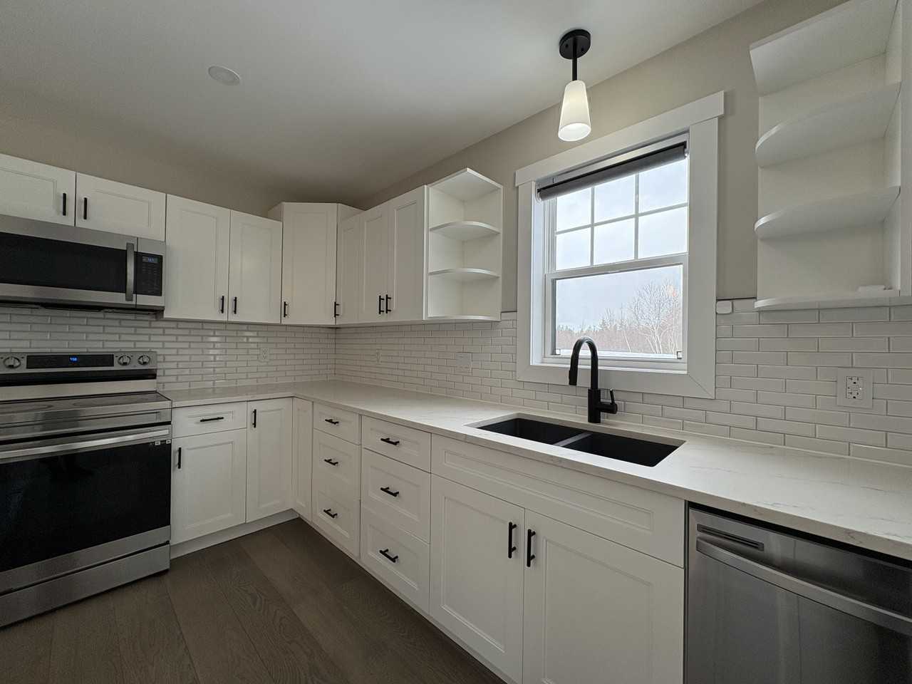 8 Hobble Lane #1 - Photo 2 of 34