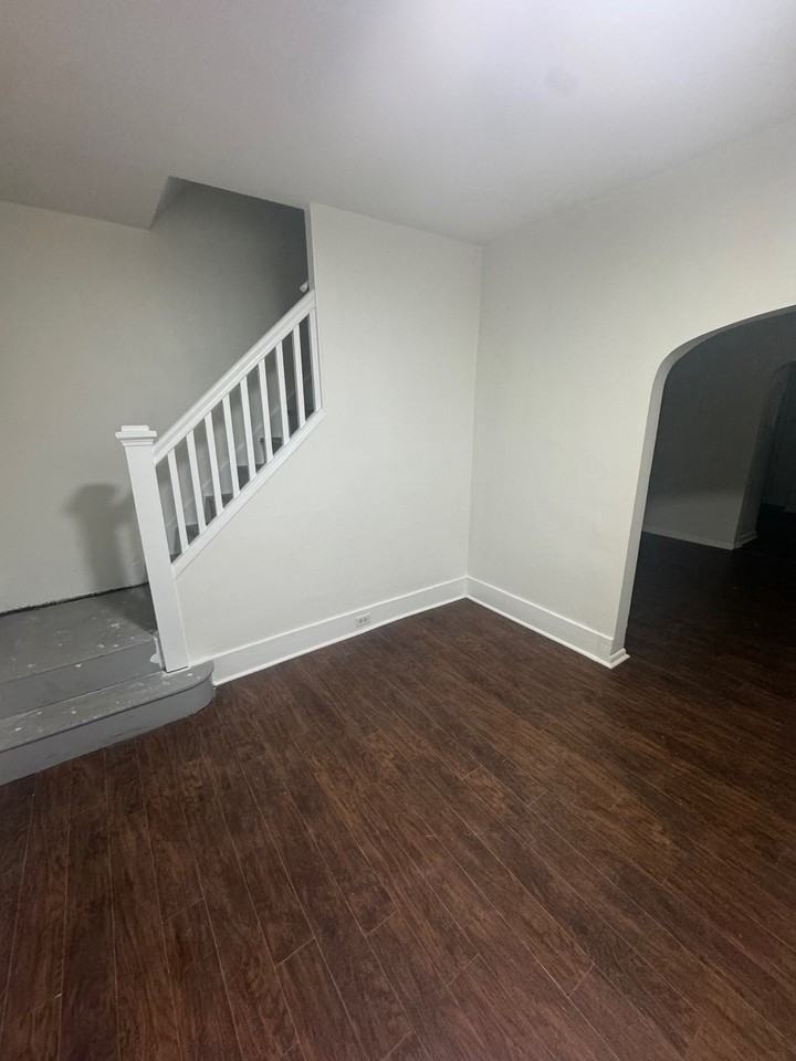 1821 4th Ave #1 - Photo 2 of 9