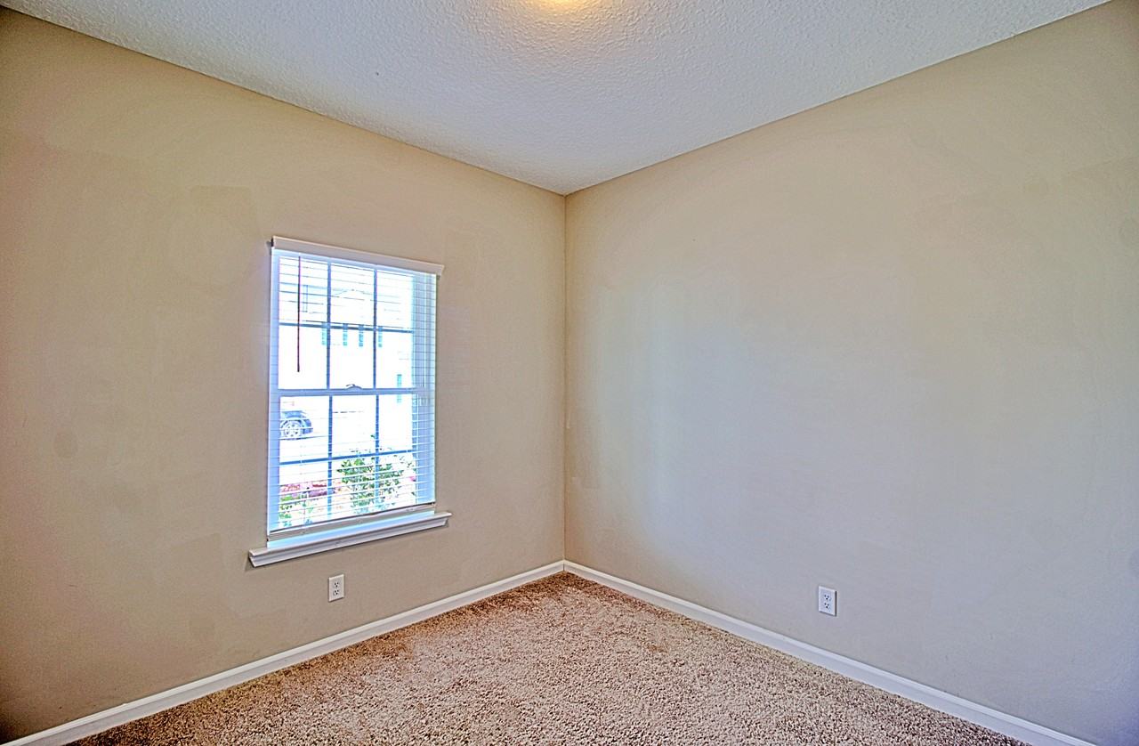 33 Daylily Ct #1 - Photo 2 of 35