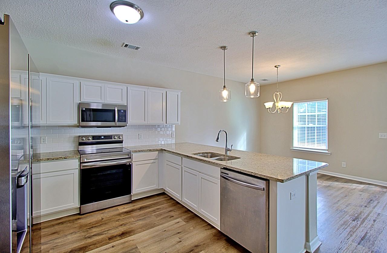 33 Daylily Ct #1 - Photo 6 of 35