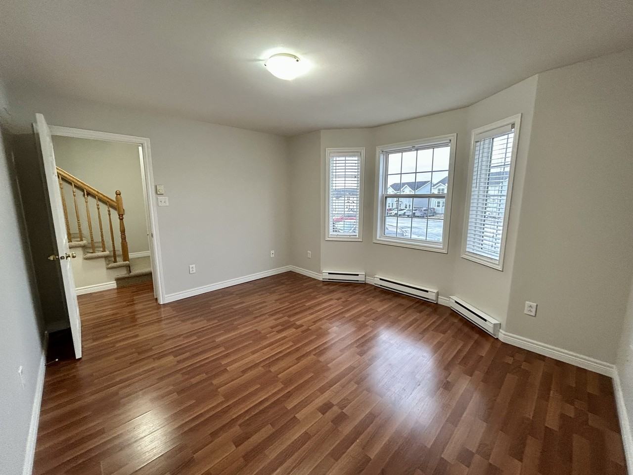 16 Maclaren Pl #1 - Photo 3 of 19