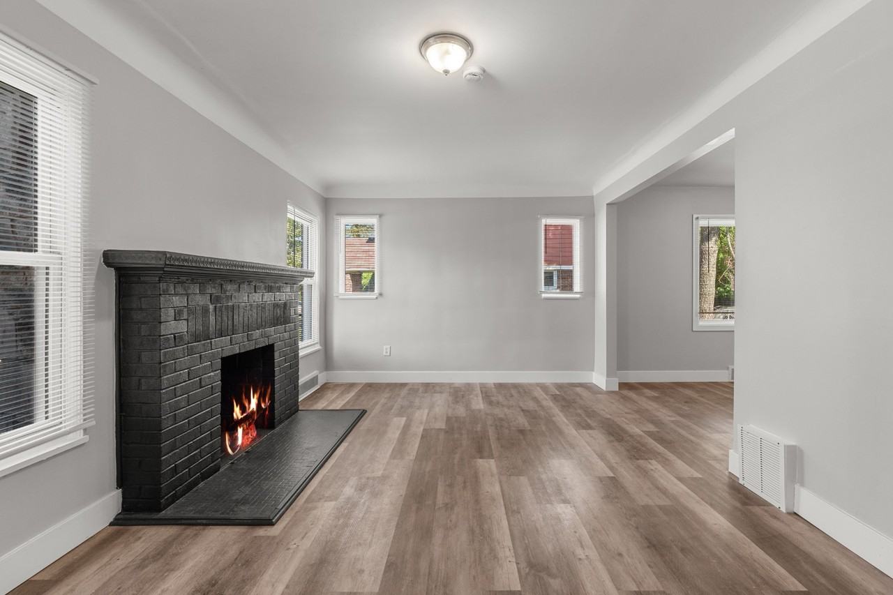 12666 Cloverlawn St #1 - Photo 3 of 17