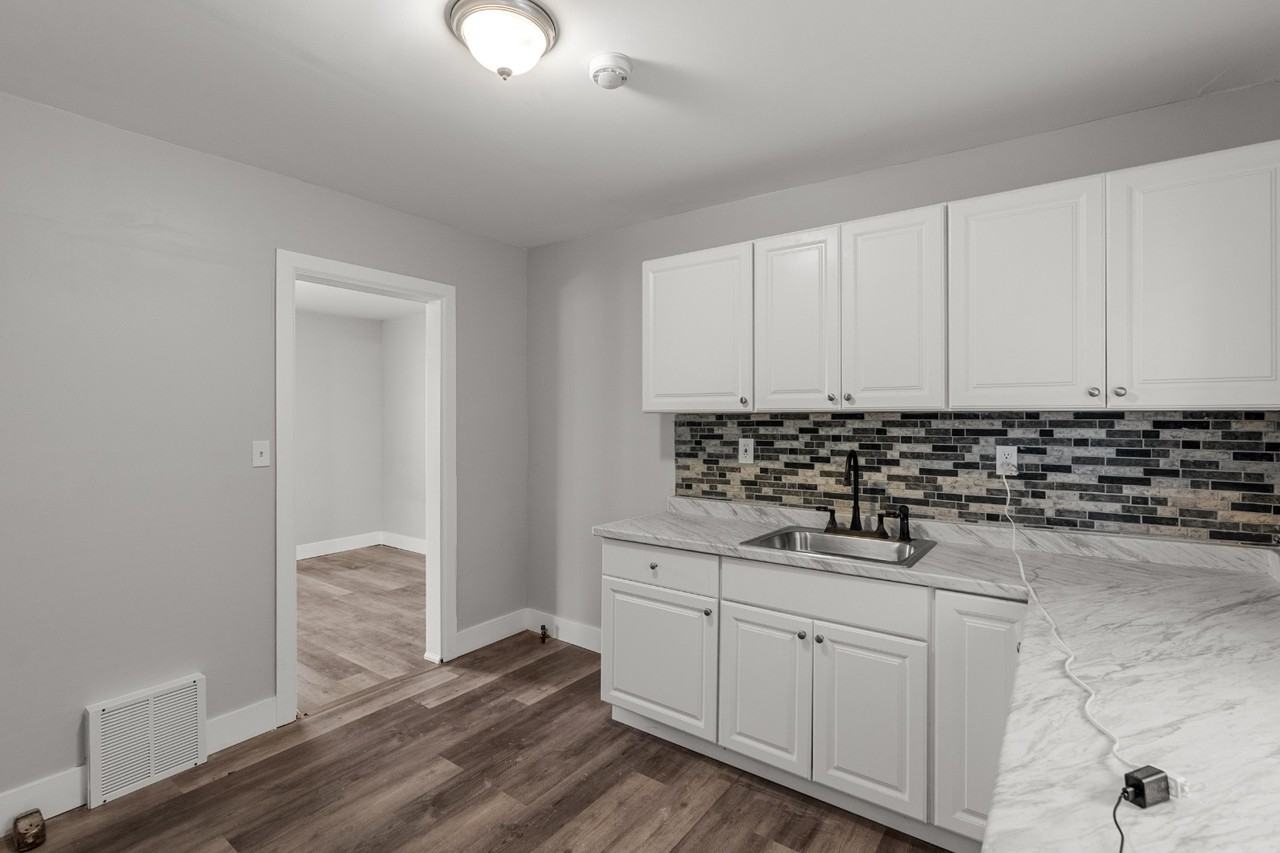 12666 Cloverlawn St #1 - Photo 6 of 17