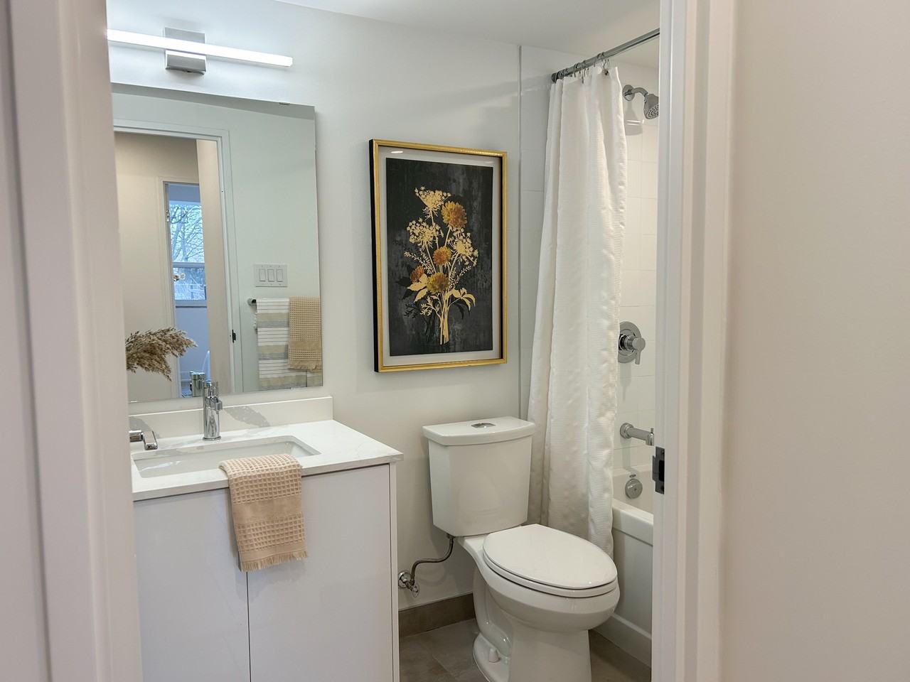 5220 Lakeshore - Photo 6 of 20