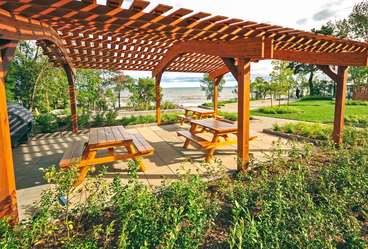 5220 Lakeshore - Photo 7 of 20