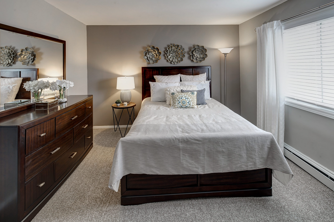 The Woodlands of Crest Hill - Photo 5 of 17