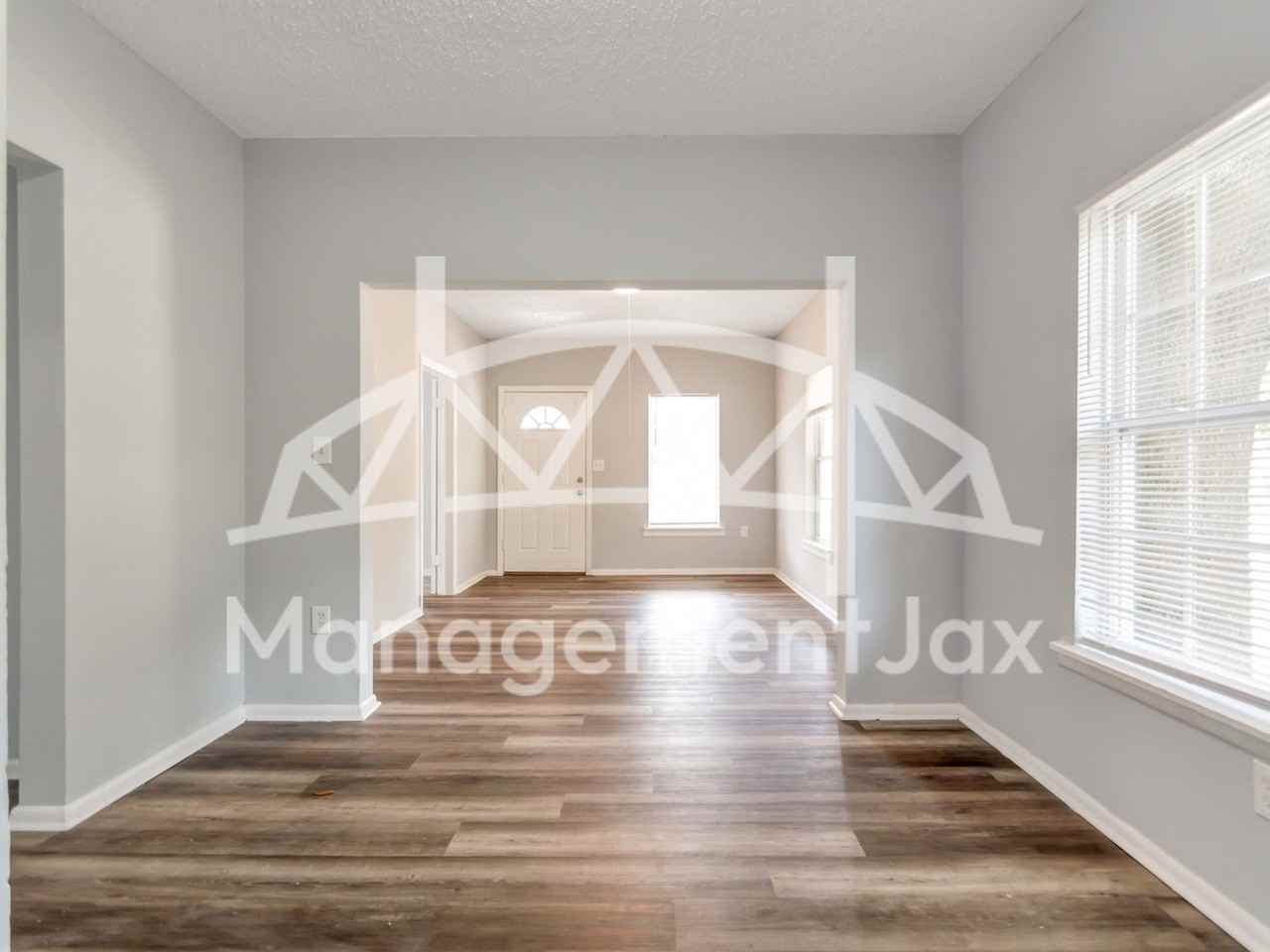 1165 Hart St #1 - Photo 4 of 17