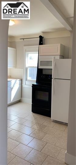 276 Confederation St #1 - Photo 4 of 9