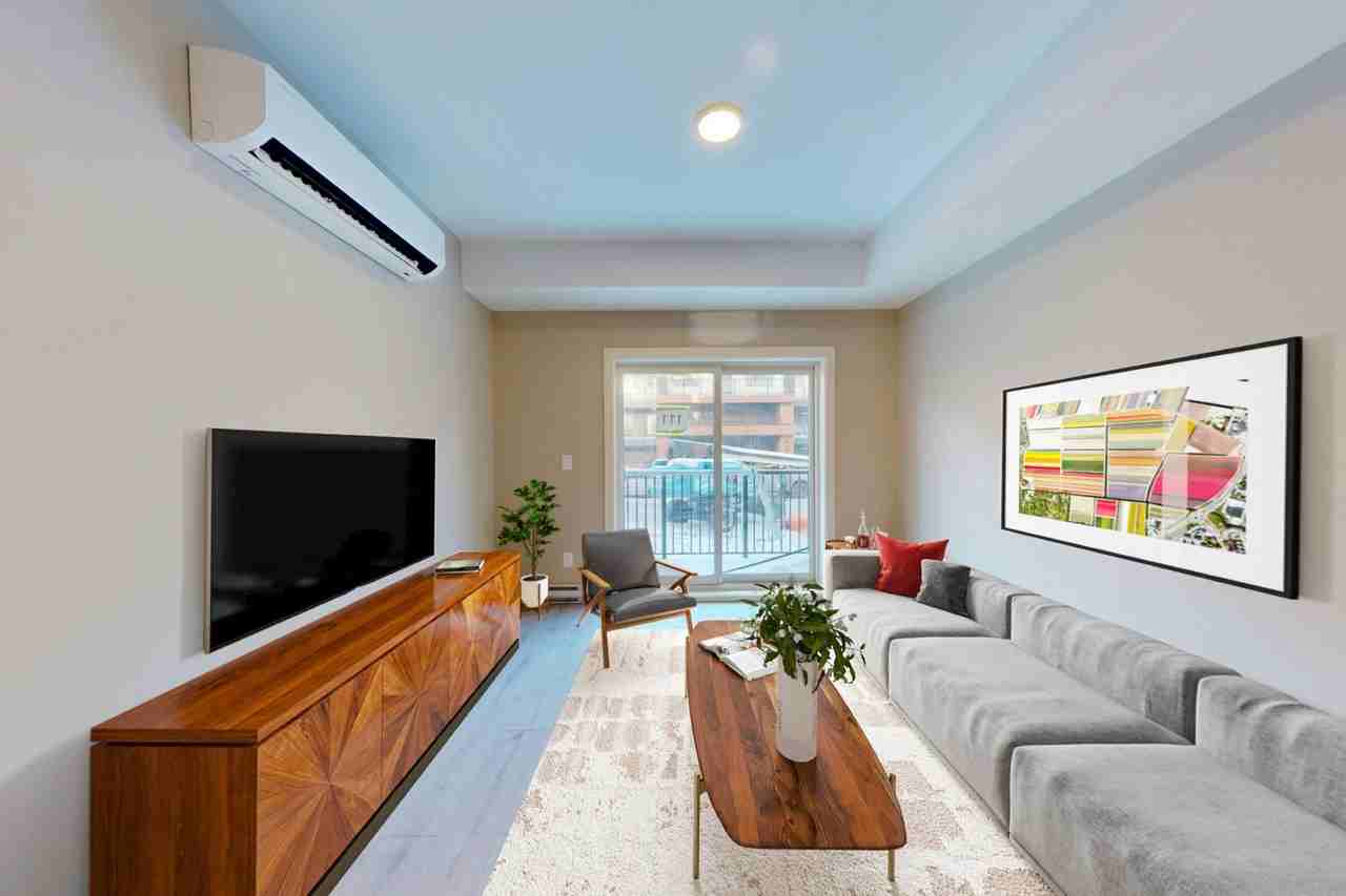 Insignia - Photo 6 of 22