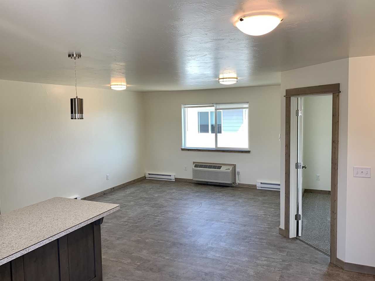 840 Gibbon St #4 - Photo 4 of 14