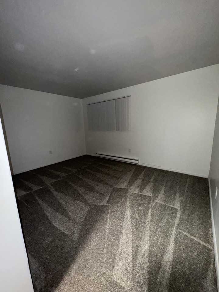 522 Willow St #8 - Photo 3 of 11