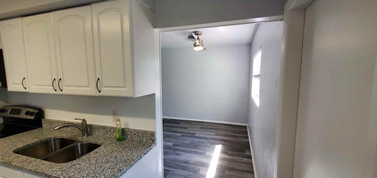 3351 Hillsdale Ave #B - Photo 4 of 11