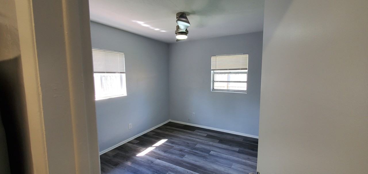 3351 Hillsdale Ave #B - Photo 6 of 11