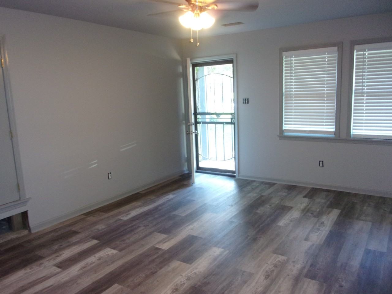 3674 Masterson Cv - Photo 6 of 10