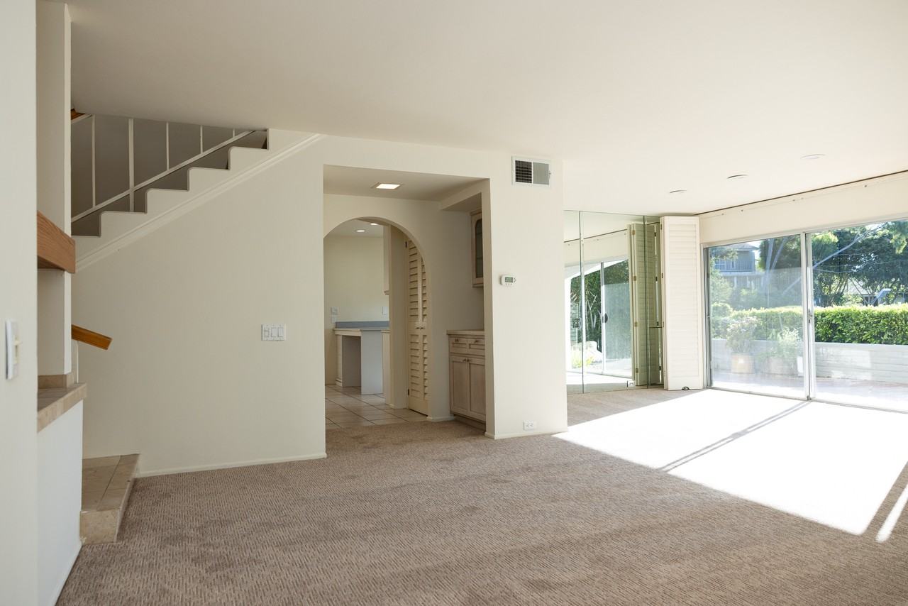 2274 Caminito Castillo - Photo 3 of 25