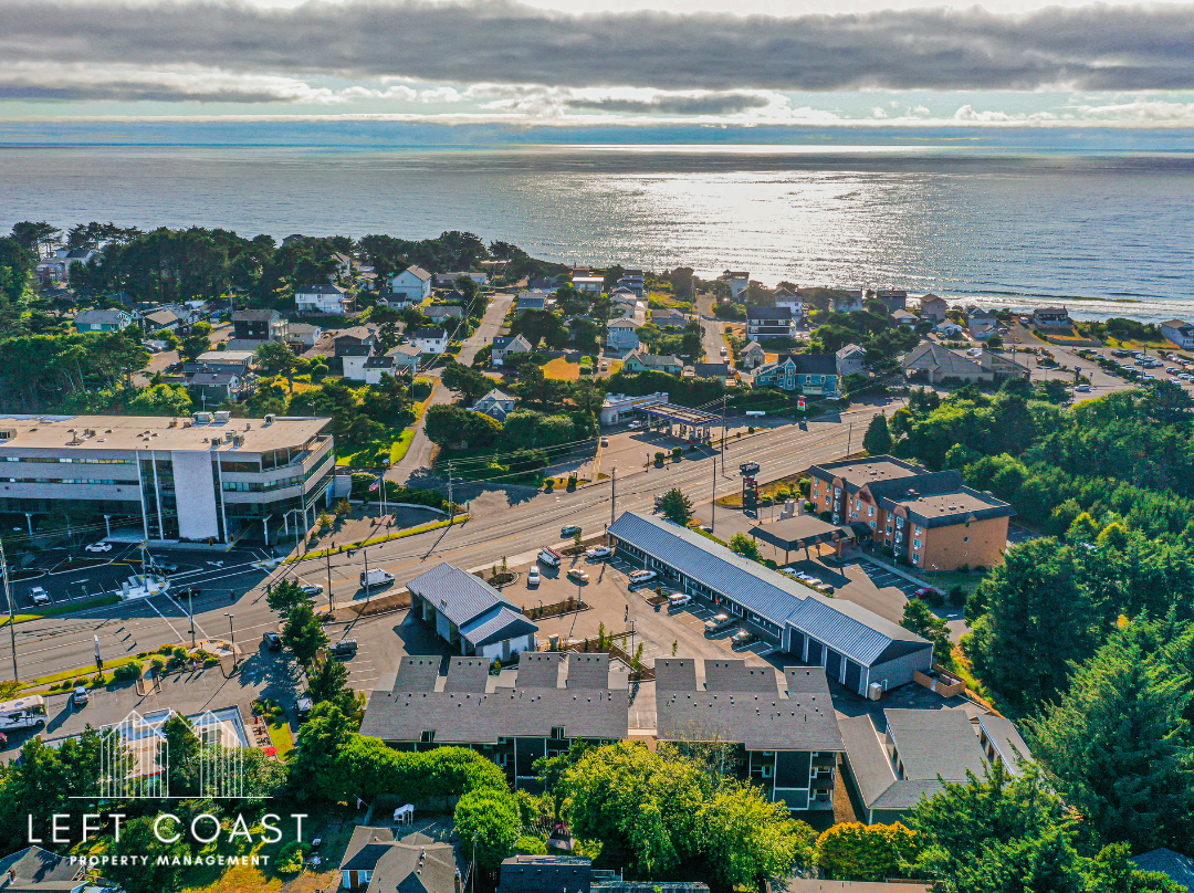 680 SE Hwy 101 - 204 #204 - Photo 3 of 26