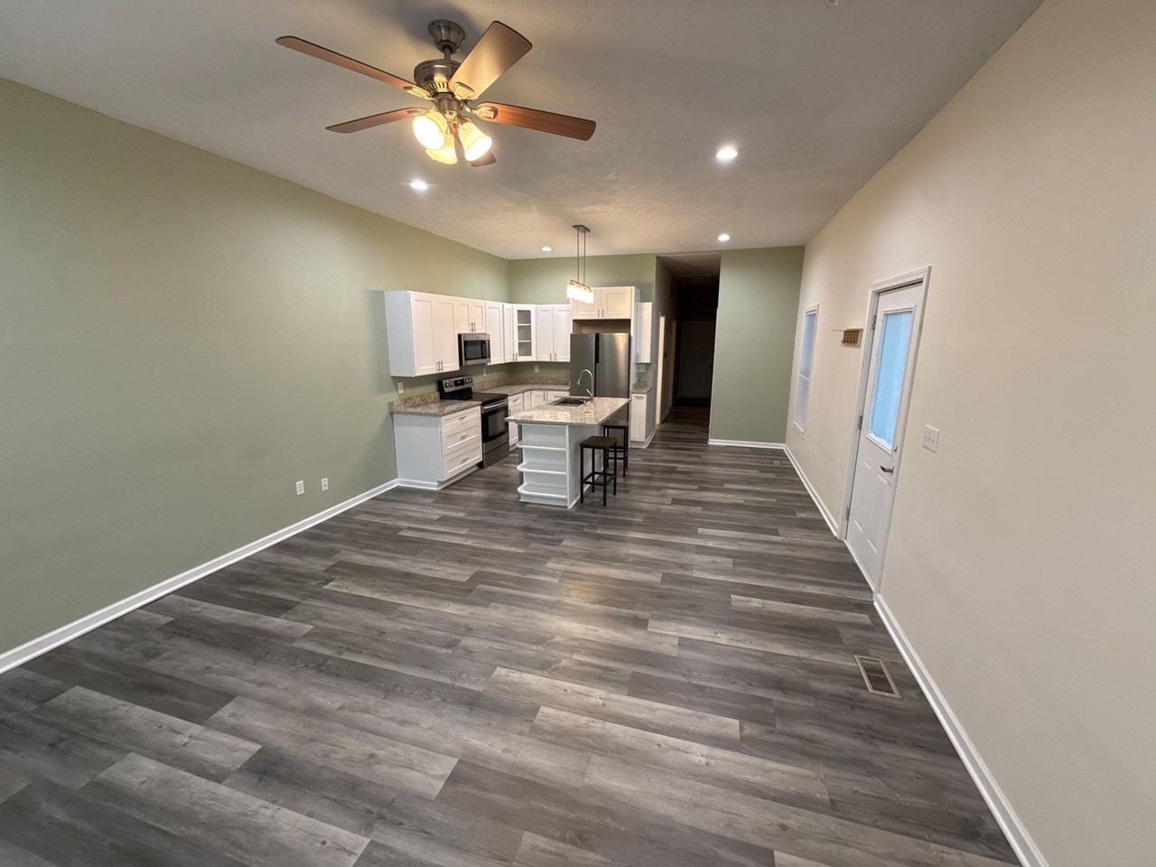 440 Terrace Ave #1 - Photo 4 of 19