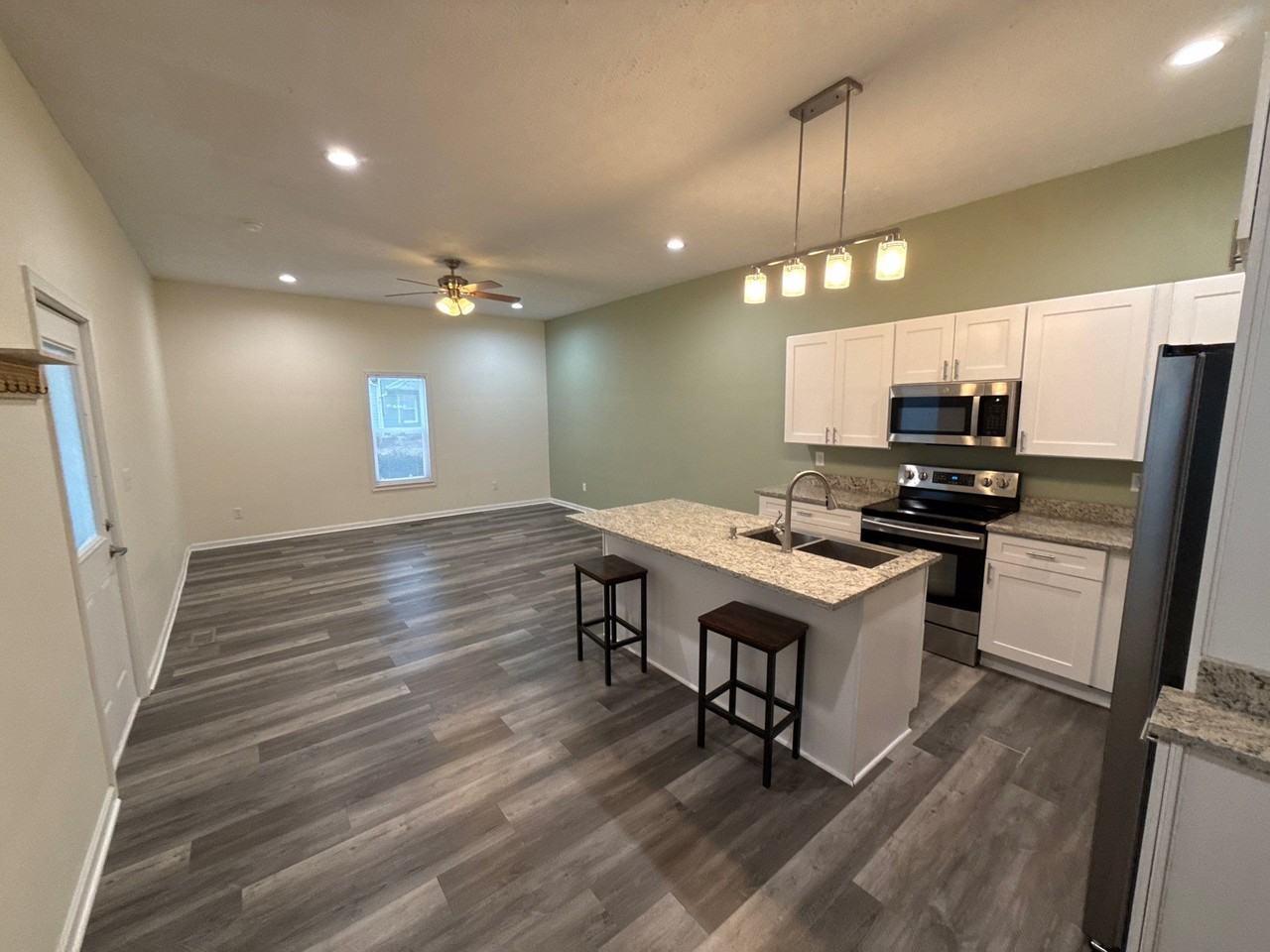 440 Terrace Ave #1 - Photo 5 of 19