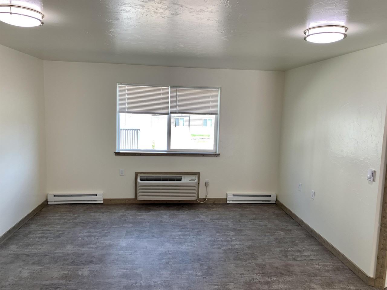 841 Gibbon St #2 - Photo 5 of 13