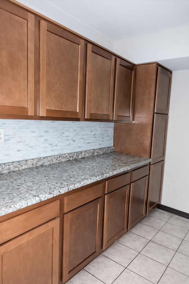 151 MILNE DRIVEAPT E-16 #E16 - Photo 6 of 8