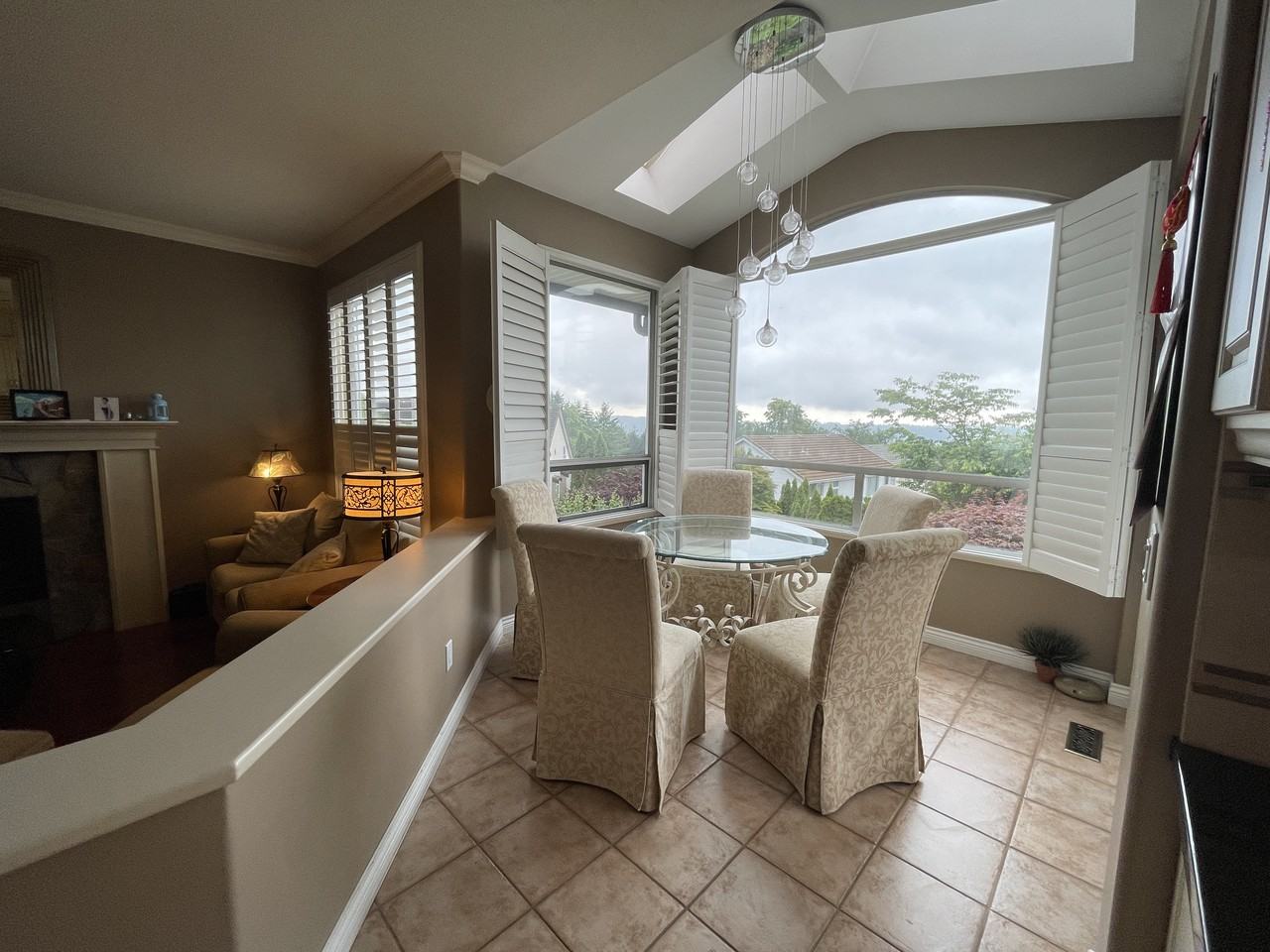 210 Aspenwood Drive - Photo 7 of 20