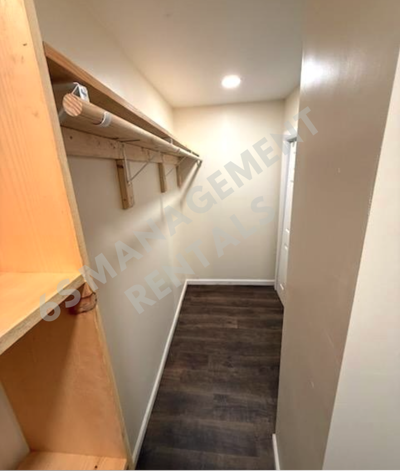 1100 Harrison Ave #1 - Photo 7 of 17