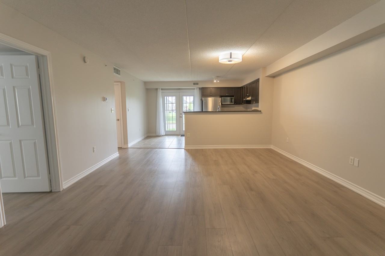 1370 Bristol Condominiums Building #101 - Photo 2 of 19