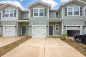 featured image of 32195 Emanicipation Cir #1