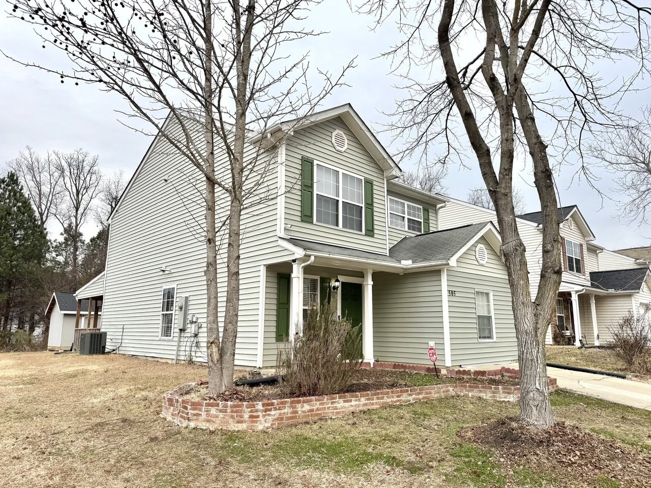 505 Clearfield Dr #1 - Photo 3 of 21