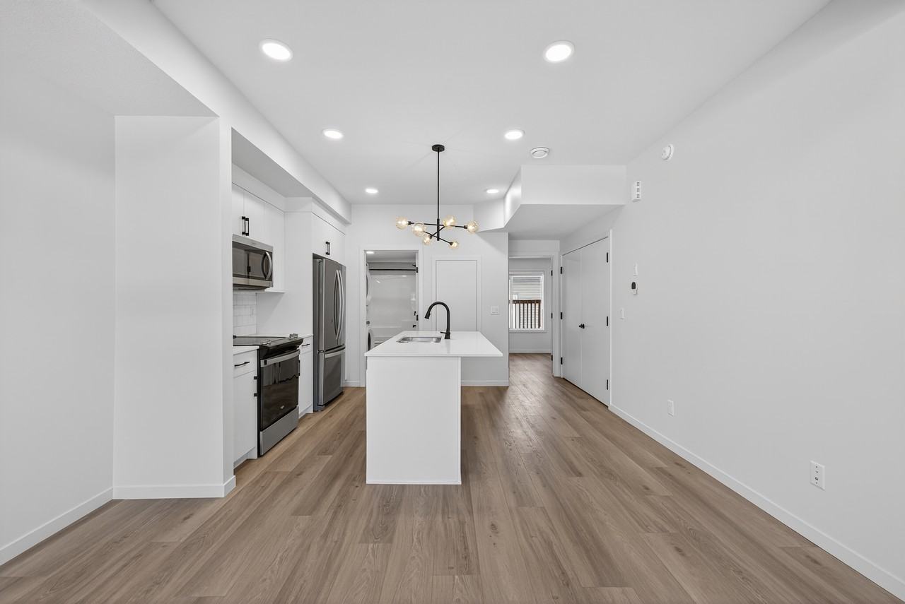 2617 Alces Drive Edmonton Lower suite - Photo 4 of 23