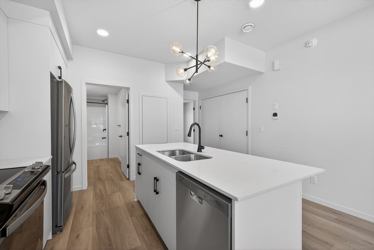 2617 Alces Drive Edmonton Lower suite - Photo 5 of 23