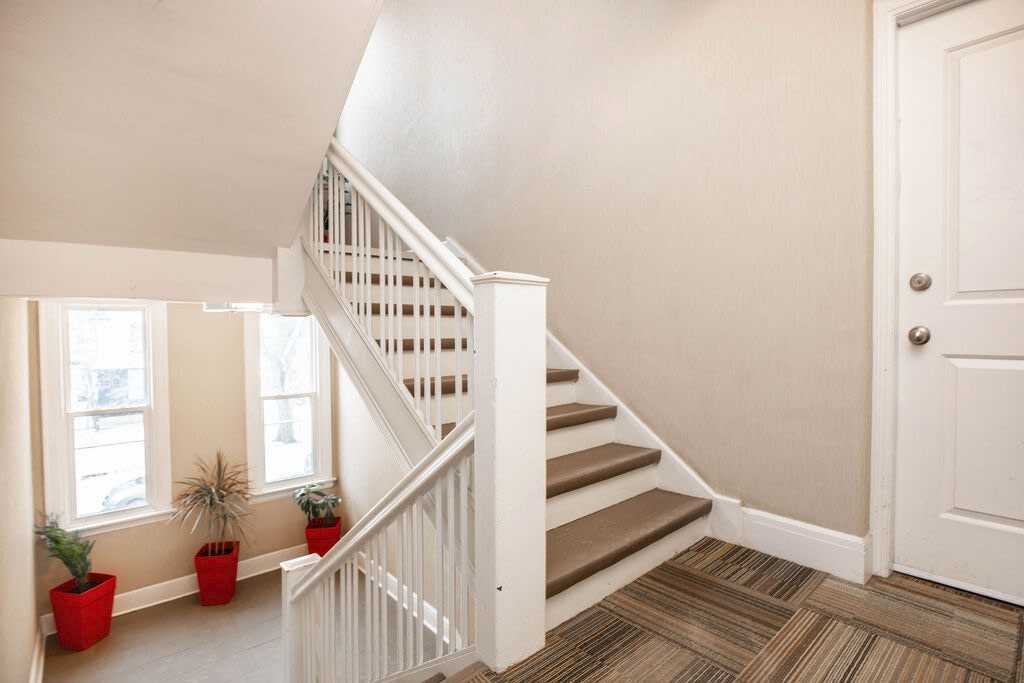 61 Furby Street - Photo 4 of 11