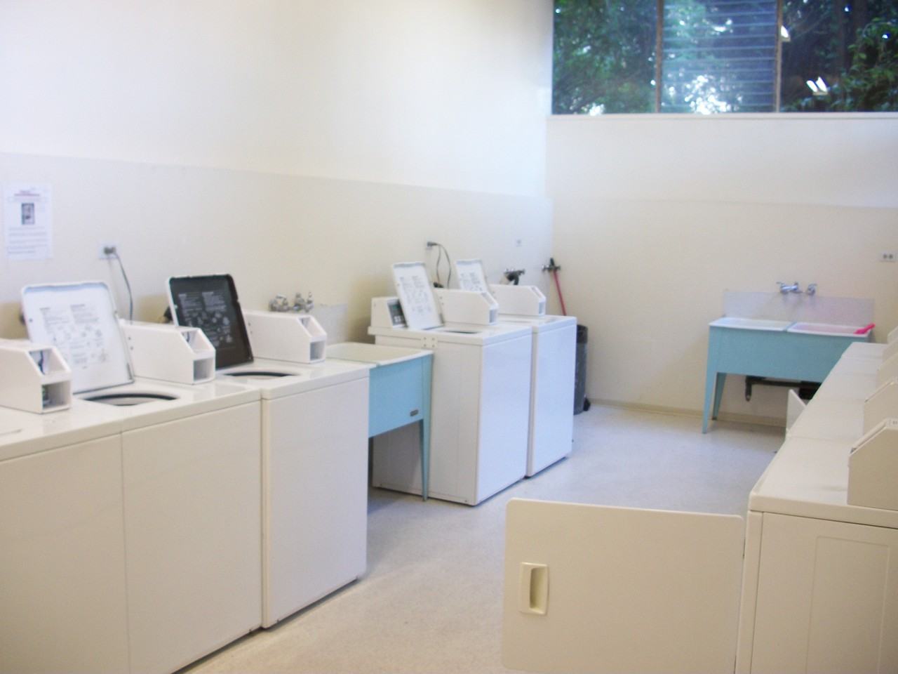 Edgewater Plaza - Photo 2 of 22