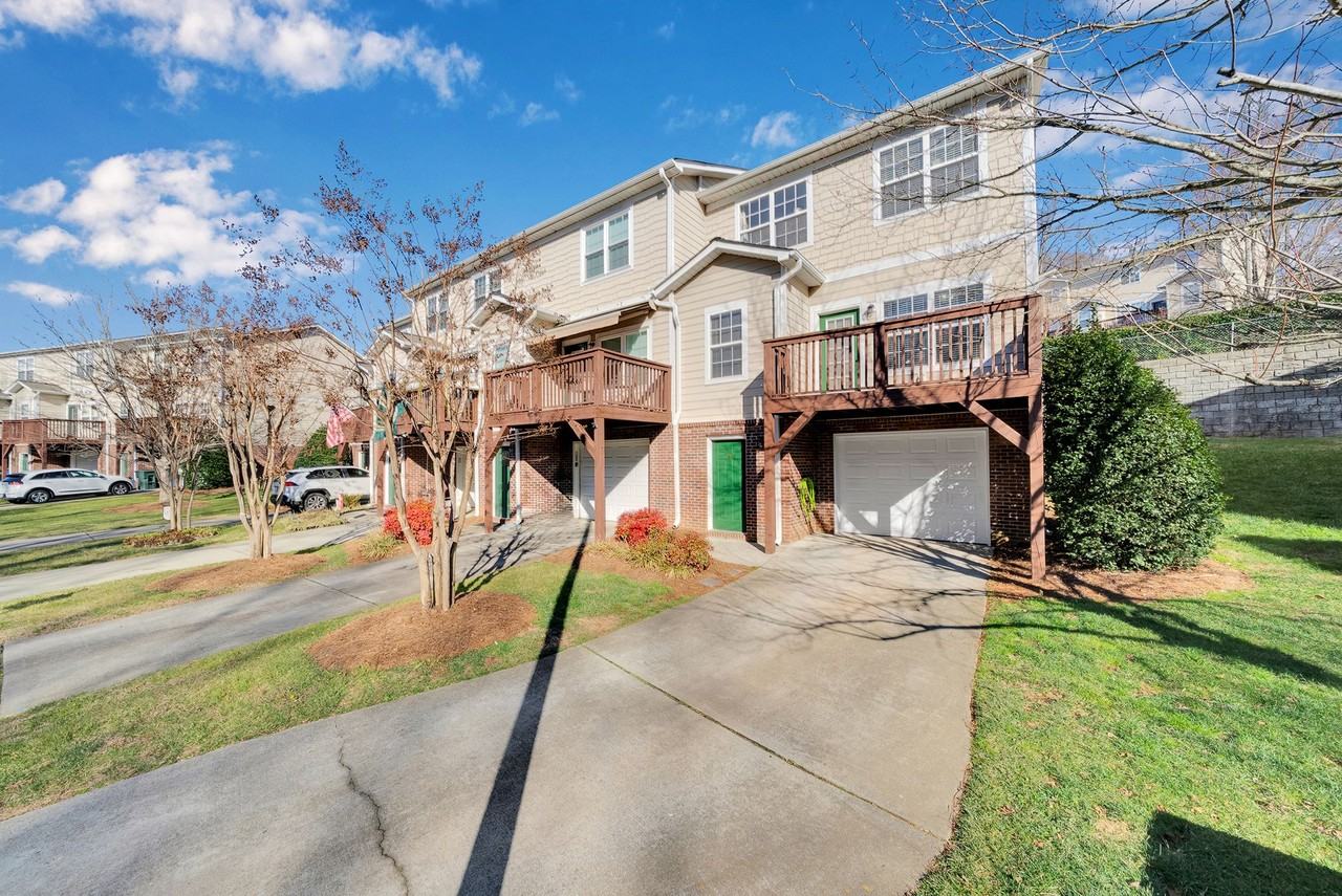 163 Forest Ridge Rd #1 - Photo 2 of 50