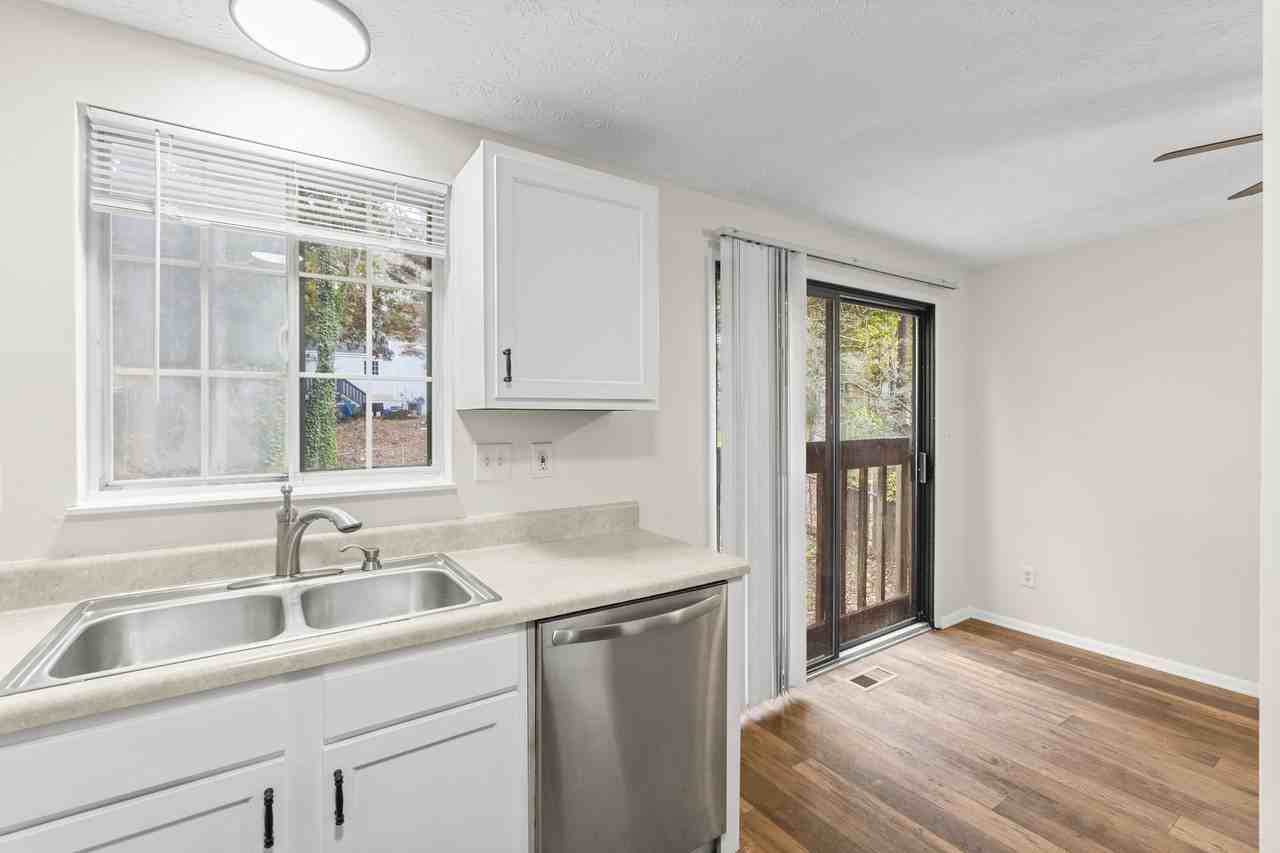 2116 Scarbrough Rd #1 - Photo 5 of 28