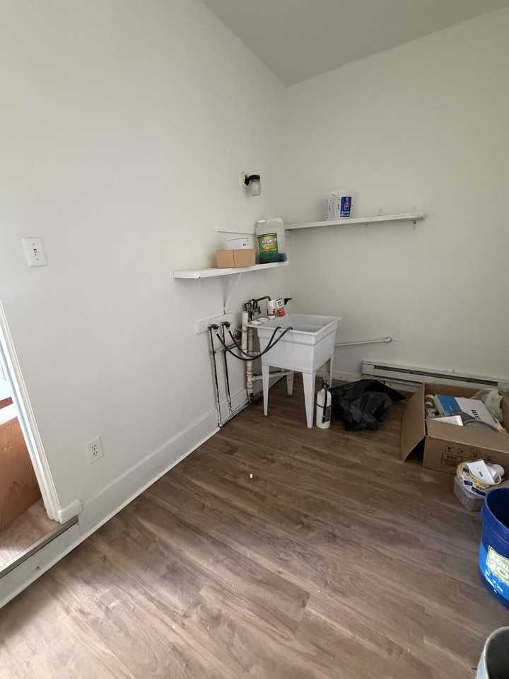 701 Alexander Ave #1 - Photo 4 of 12