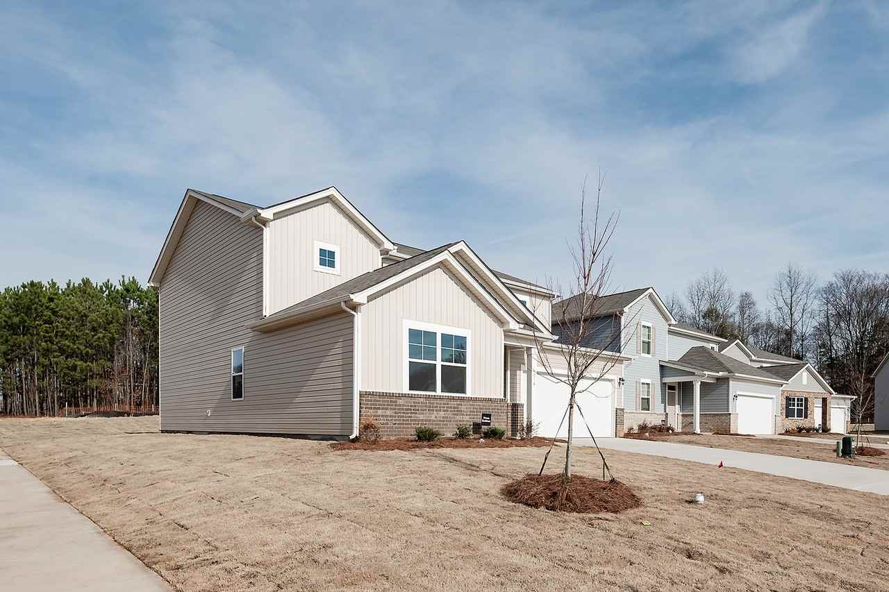 1014 Hanover Crossing Dr #1 - Photo 3 of 43