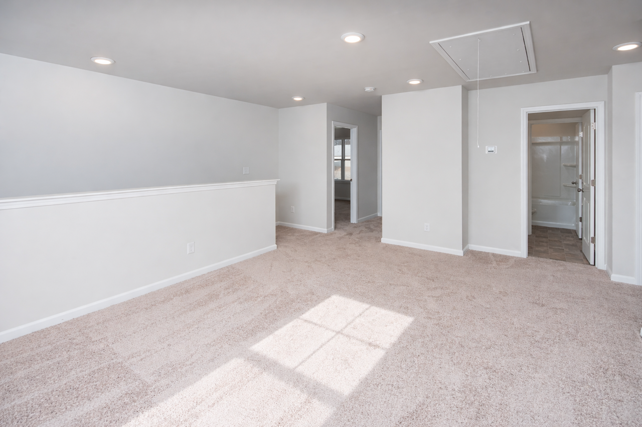 1014 Hanover Crossing Dr #1 - Photo 7 of 43