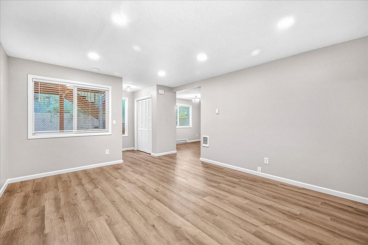 4909 Se 71st Ave #4909 - Photo 2 of 13