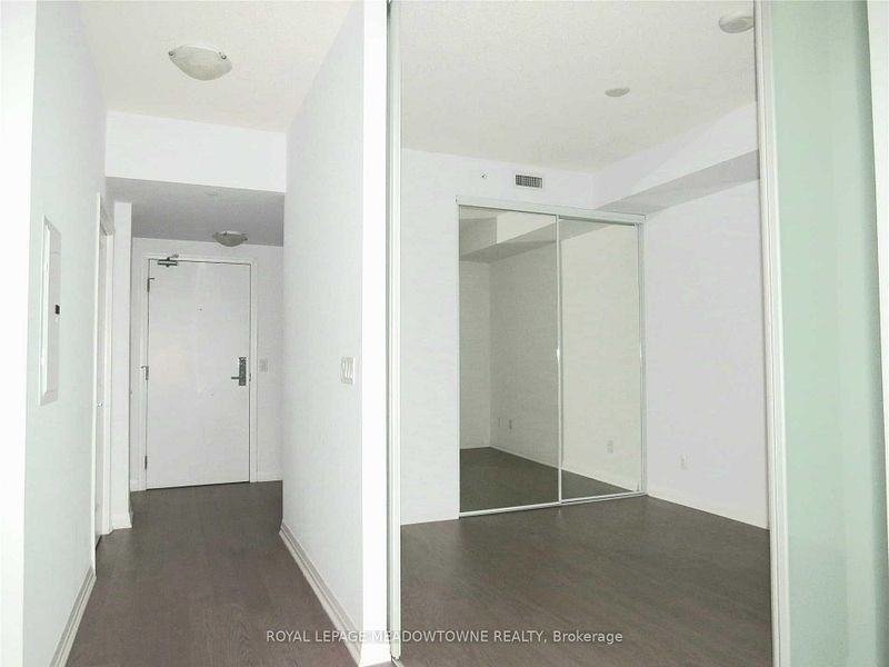 59 Annie Craig Drive #607 - Photo 5 of 11