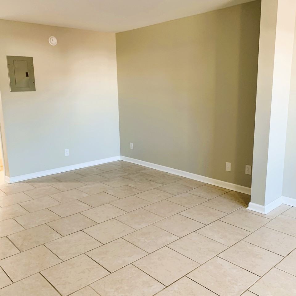 804 12th Ave S #116 - Photo 6 of 32