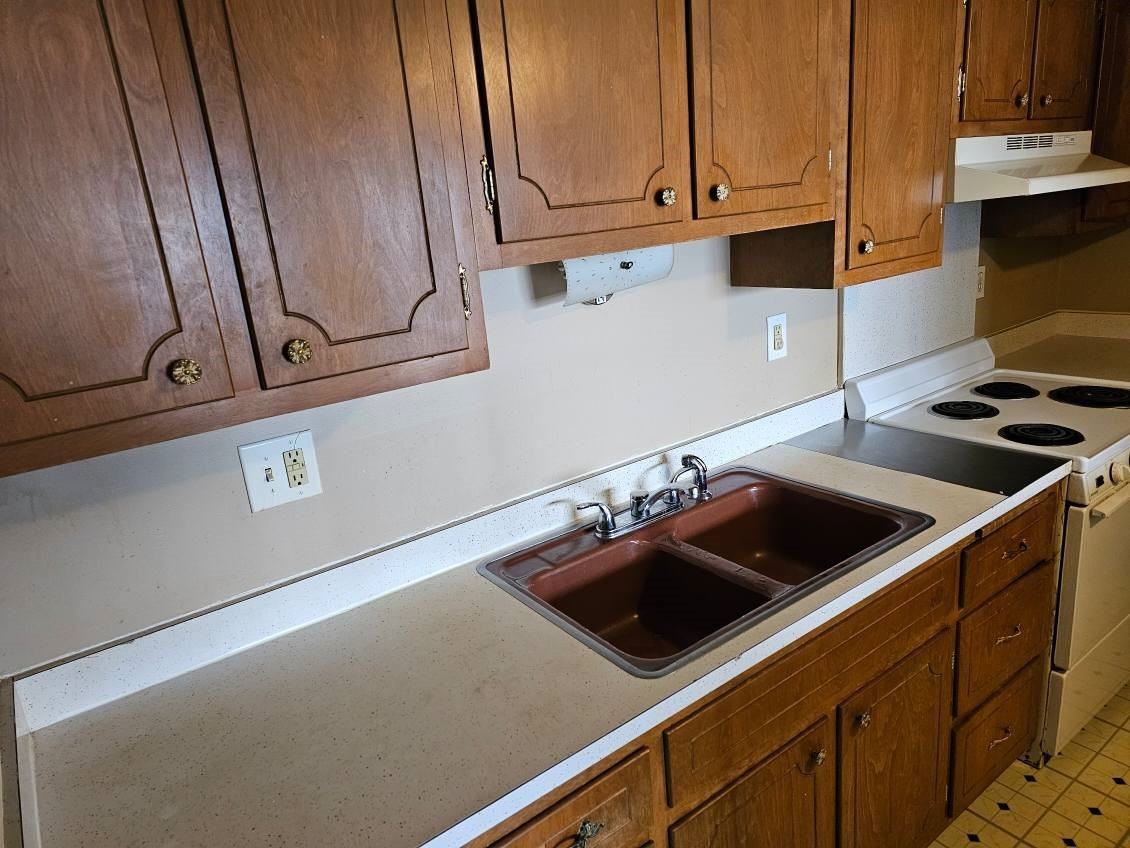 111 S Elder Ln #111UNIT11 - Photo 4 of 22