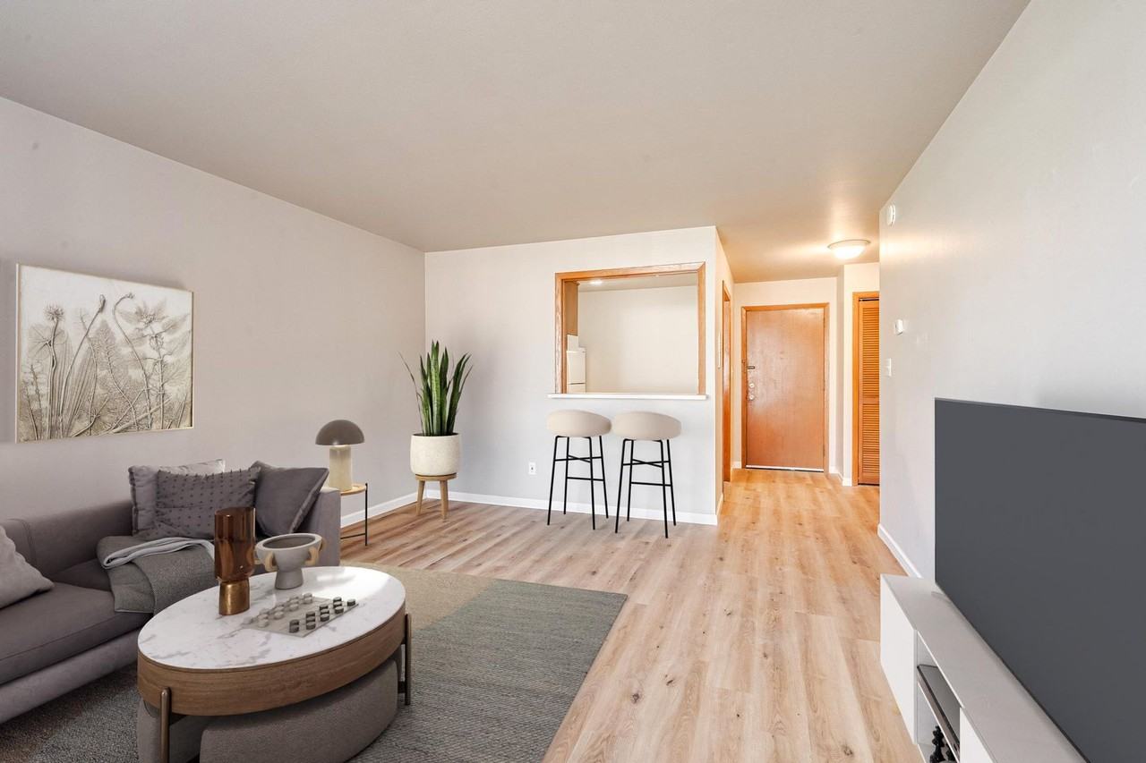 The Bricke - Photo 5 of 26