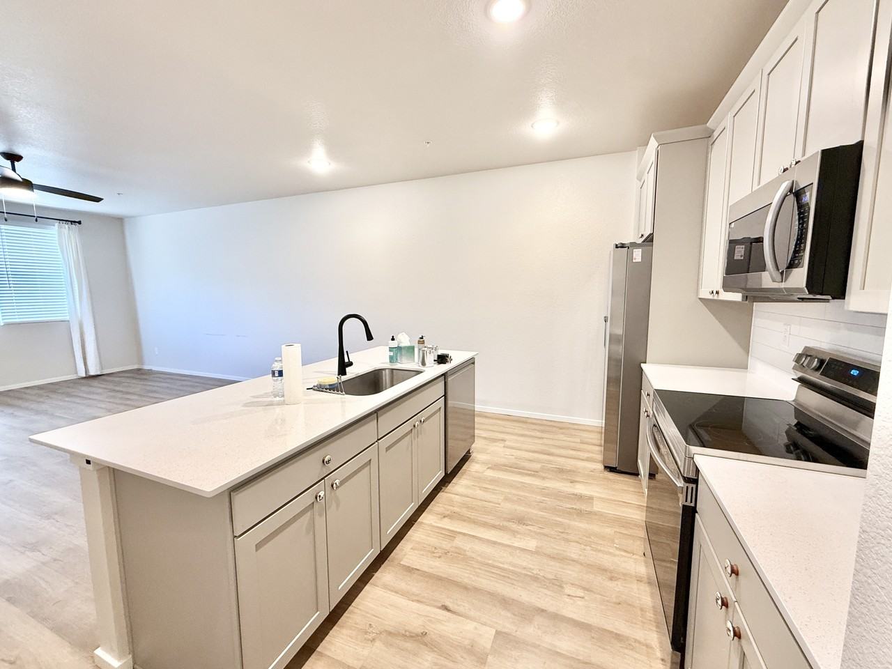 1820 Iron Wheel Dr #7 - Photo 7 of 16