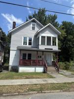 featured image of 118 Fernwood Ave #1