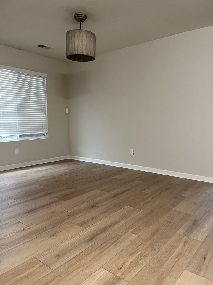 1751 Barney Ave #1 - Photo 4 of 19