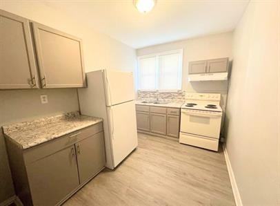 2759 Harris Ave #4 - Photo 3 of 8