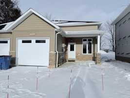 featured image of 21297 Harbour Rd Lowr #LOWER