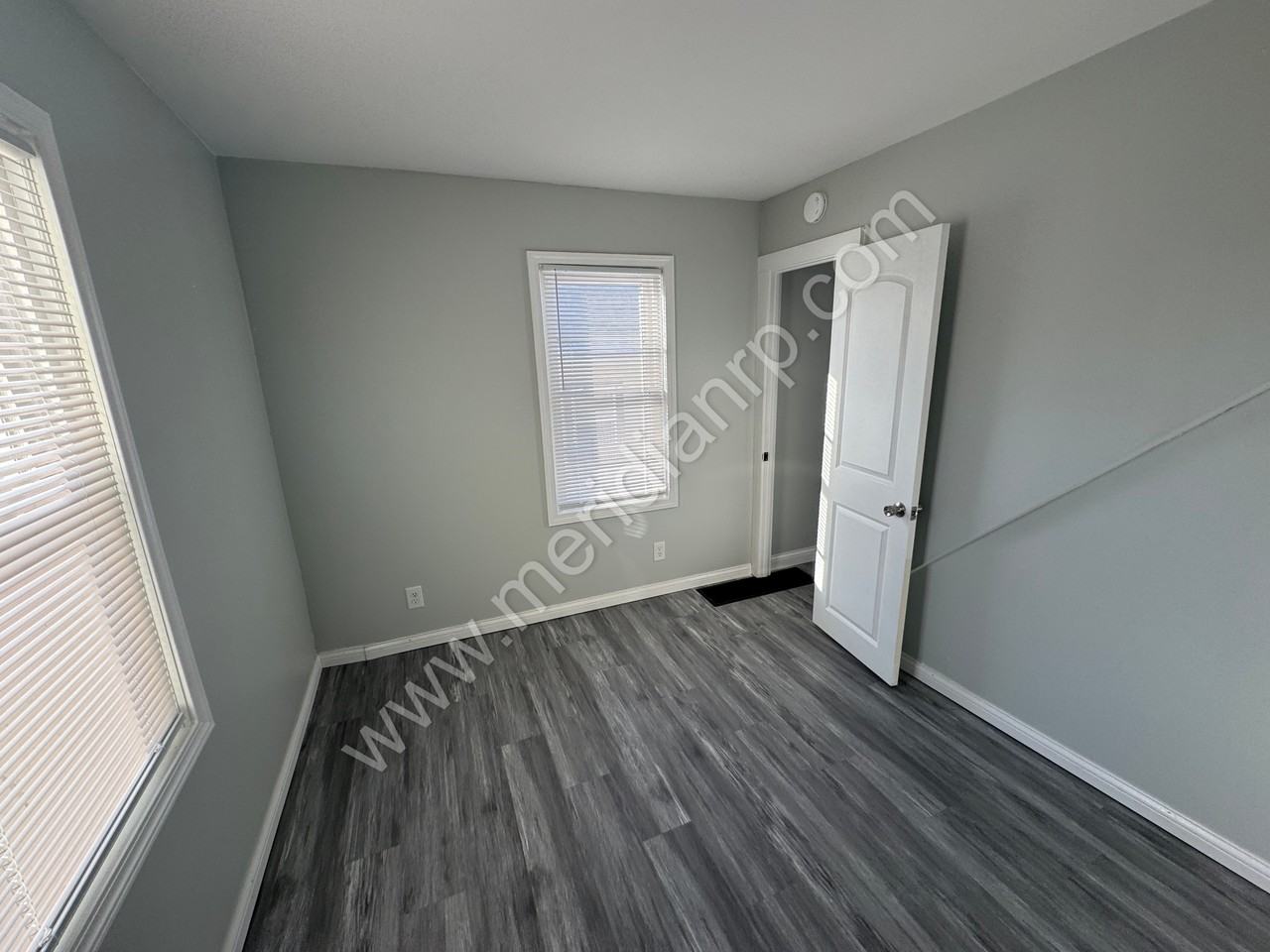 2520 Lynn Ave #1 - Photo 7 of 8